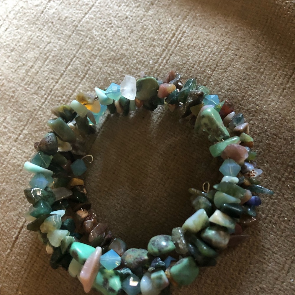 Stone & Crystal Memory Wire Bracelet- 920 $25 or $20 w/offer